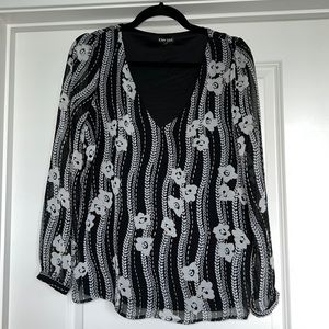 Express blouse/ Size M